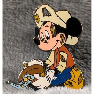 Disney DCA Mickey Prospector Panning for Gold‎ Pin Black Prototype 167127 PP